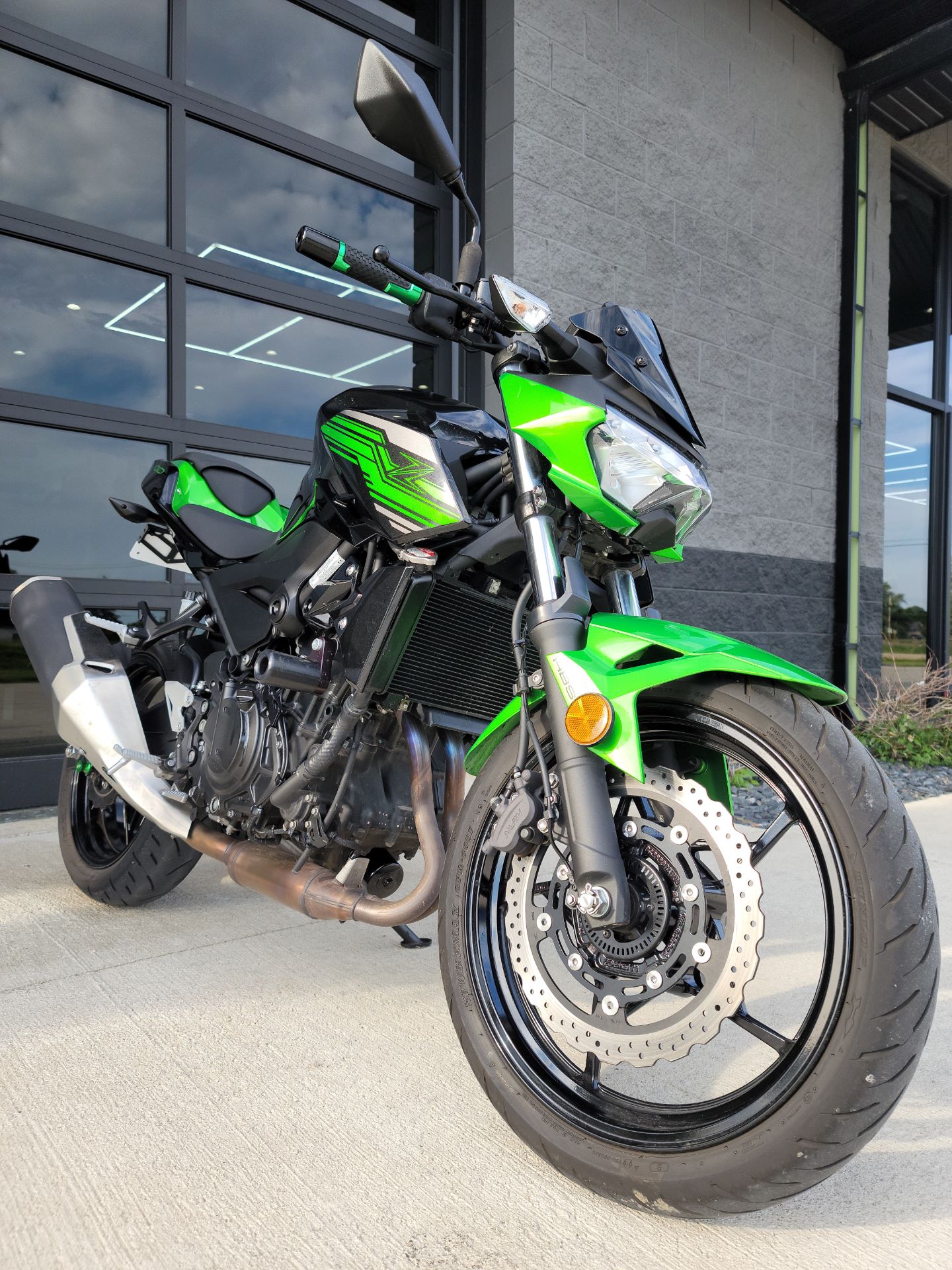 2019 Kawasaki Z400 ABS in Kenosha, Wisconsin - Photo 3