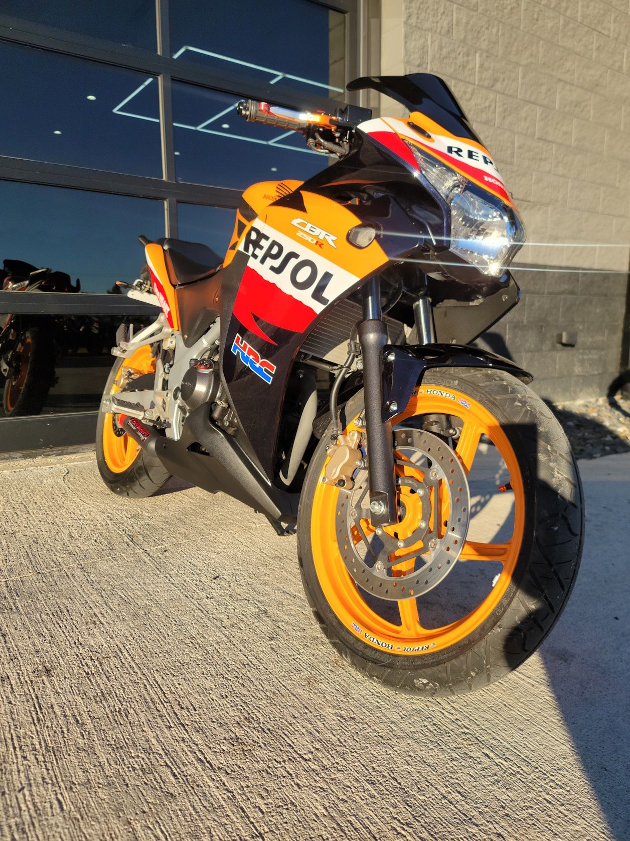 2013 Honda CBR®250R in Kenosha, Wisconsin - Photo 3