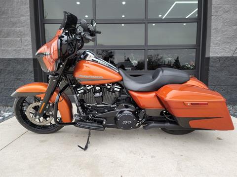 2020 Harley-Davidson Street Glide® Special in Kenosha, Wisconsin - Photo 2