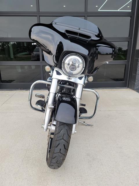2019 Harley-Davidson Street Glide® in Kenosha, Wisconsin - Photo 4
