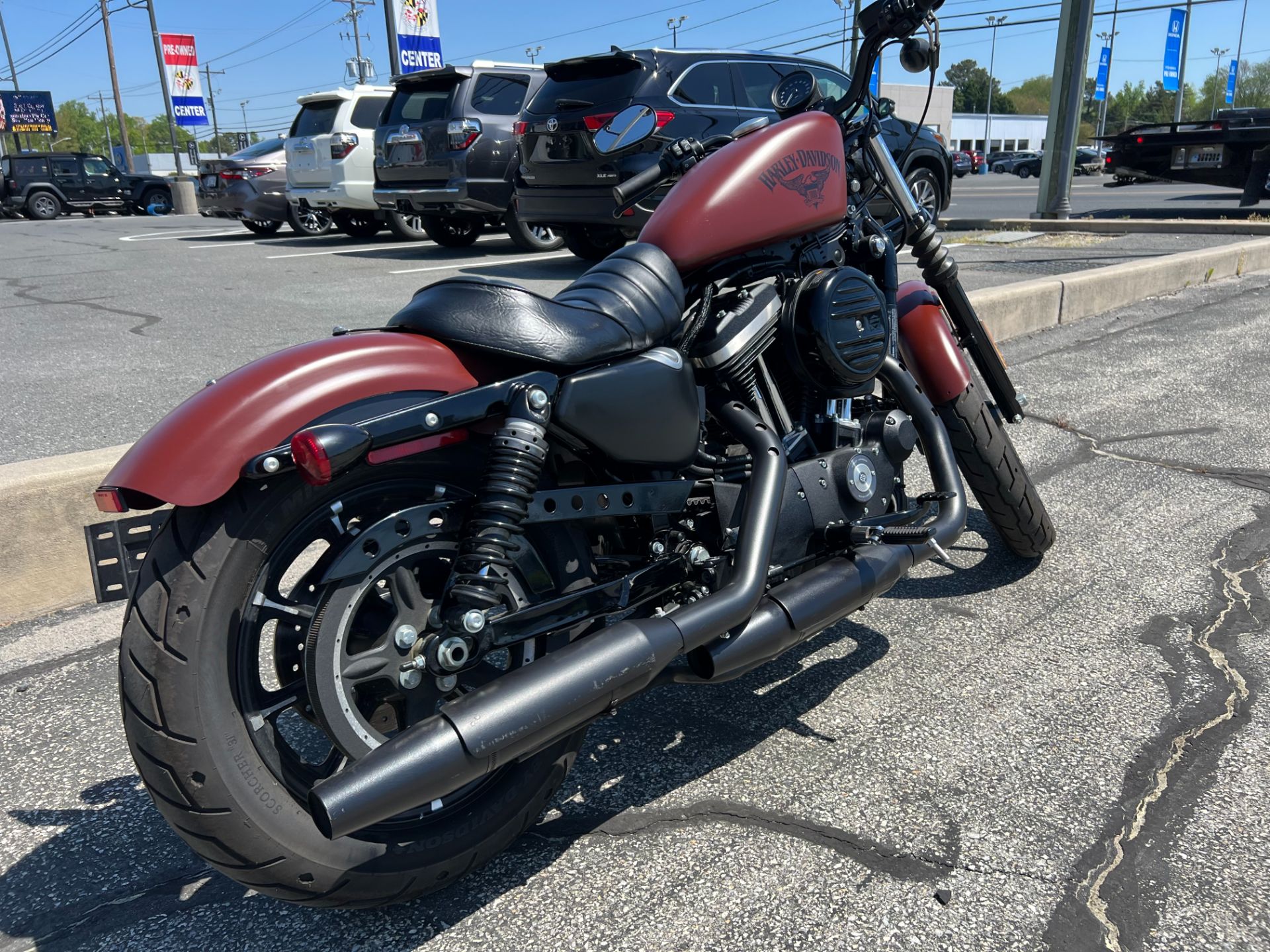 2017 Harley-Davidson Iron 883™ in Salisbury, Maryland - Photo 3