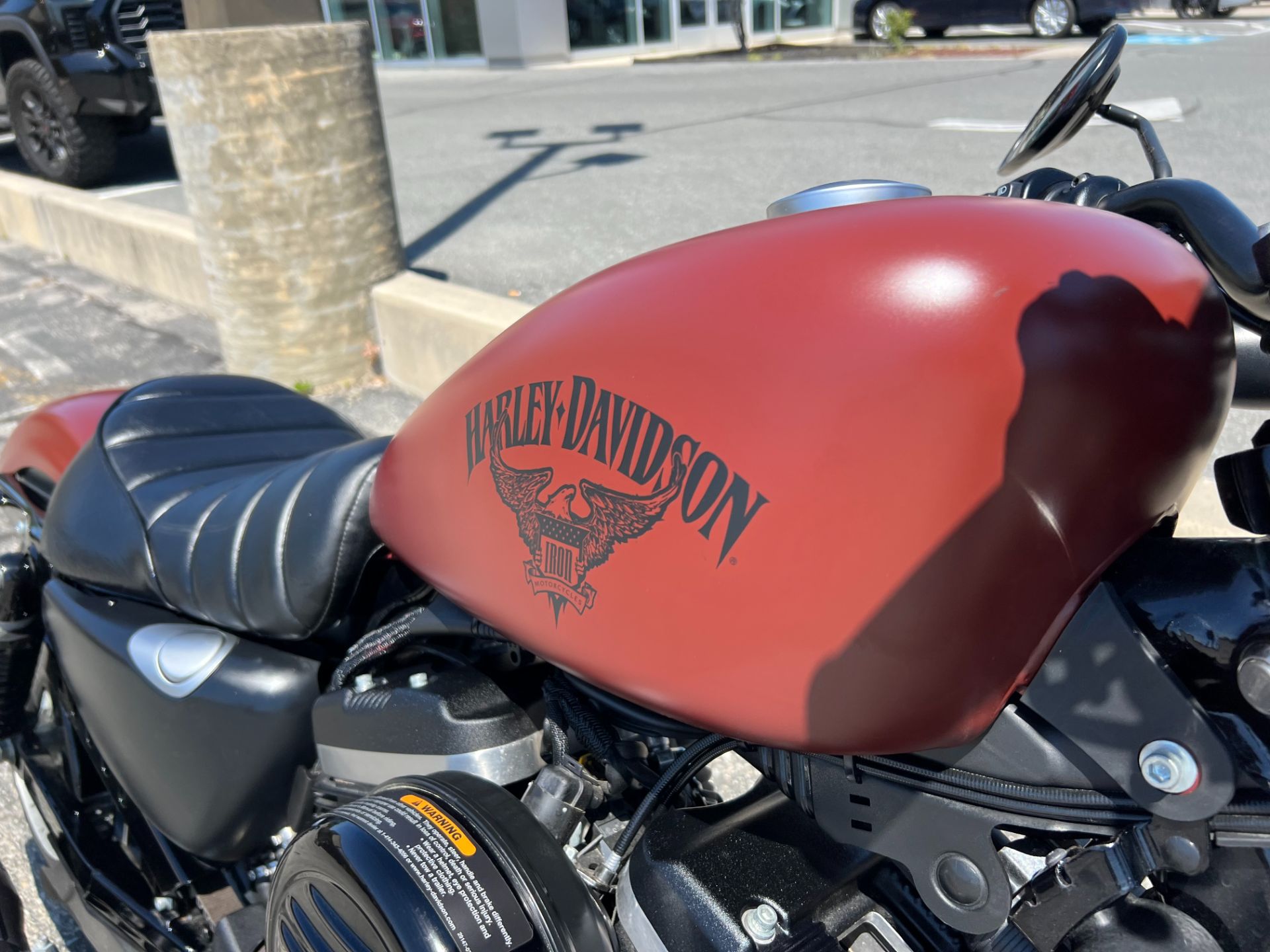 2017 Harley-Davidson Iron 883™ in Salisbury, Maryland - Photo 6
