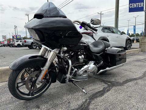 2018 Harley-Davidson Road Glide® in Salisbury, Maryland - Photo 29