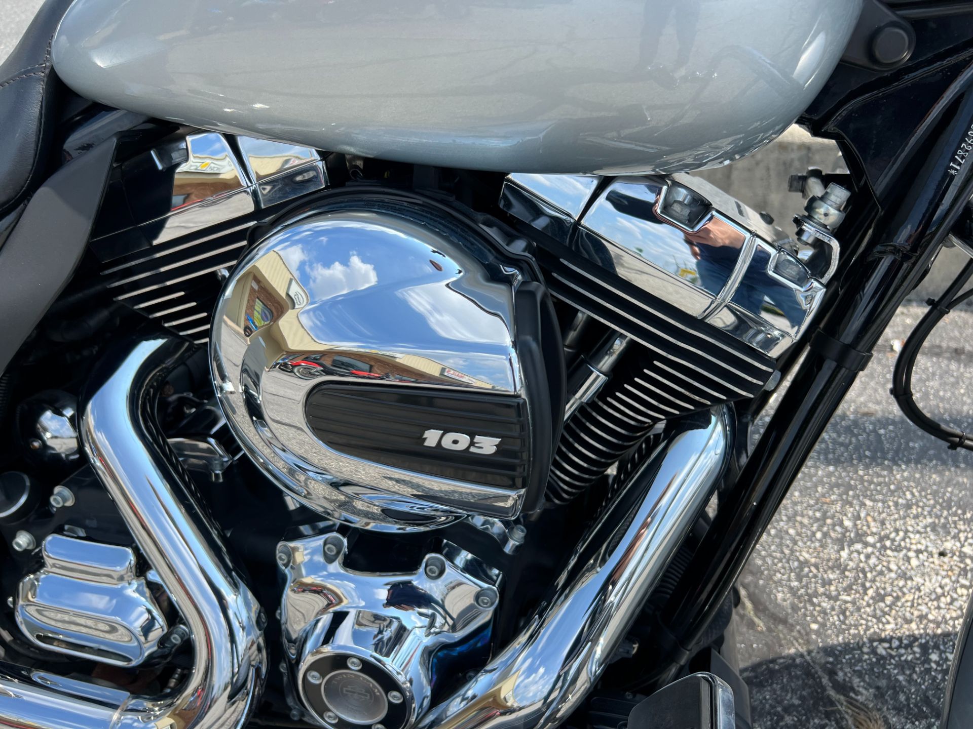 2015 Harley-Davidson Street Glide® Special in Salisbury, Maryland - Photo 8