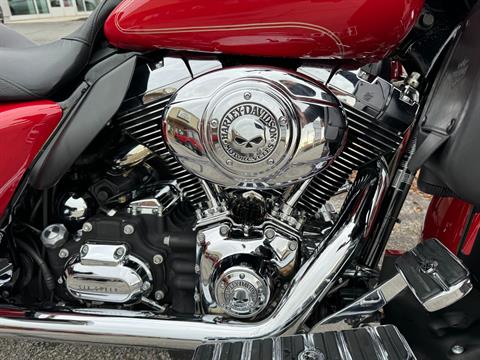 2011 Harley-Davidson Ultra Classic® Electra Glide® in Salisbury, Maryland - Photo 12