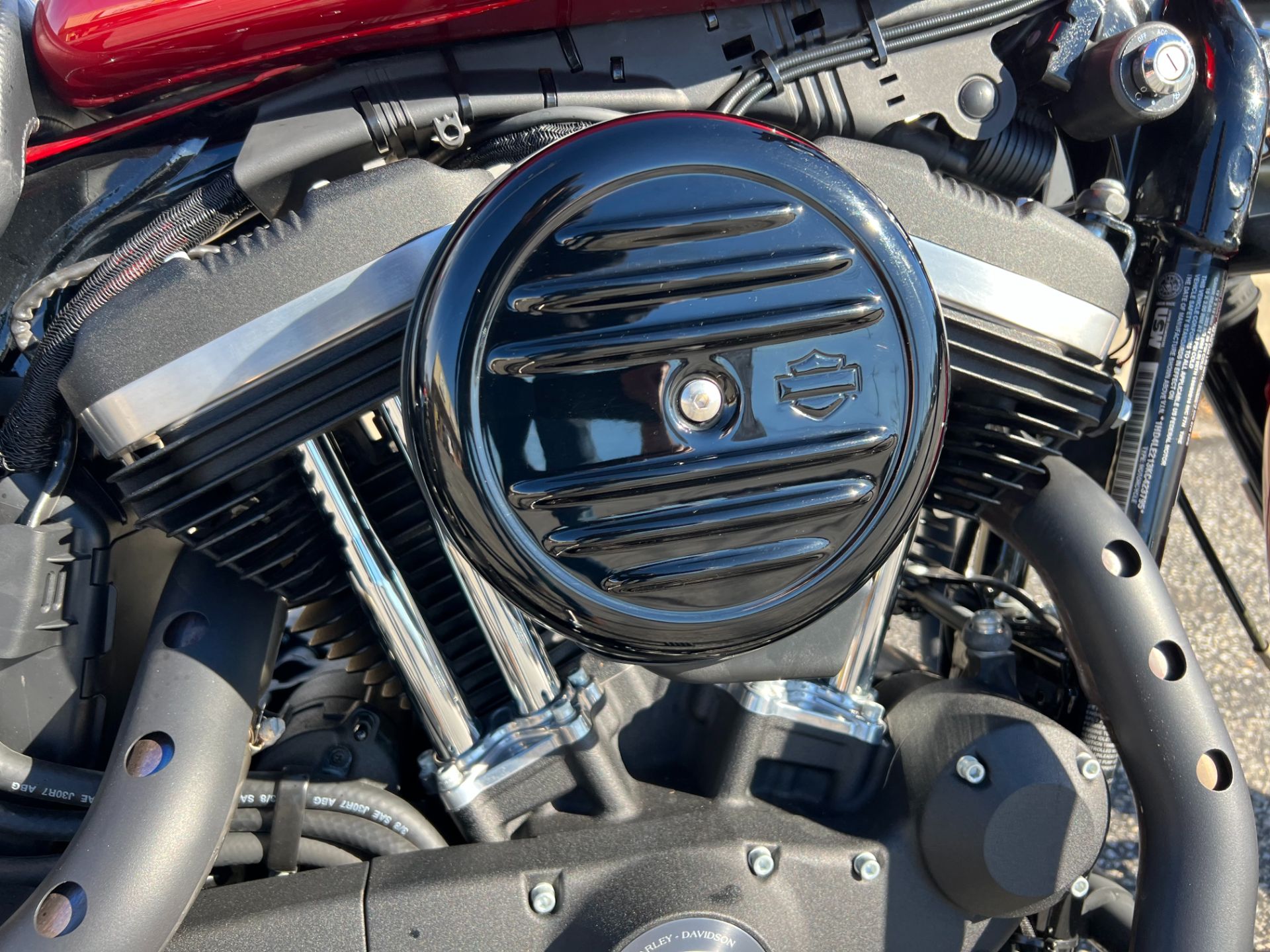 2019 Harley-Davidson Iron 883™ in Salisbury, Maryland - Photo 8