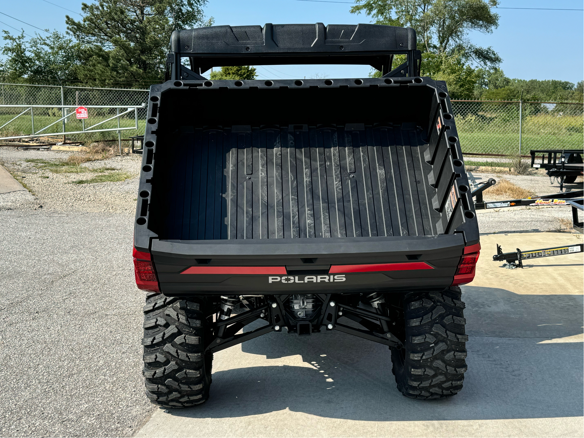 2025 Polaris Ranger XP 1000 Premium in Kansas City, Kansas - Photo 21