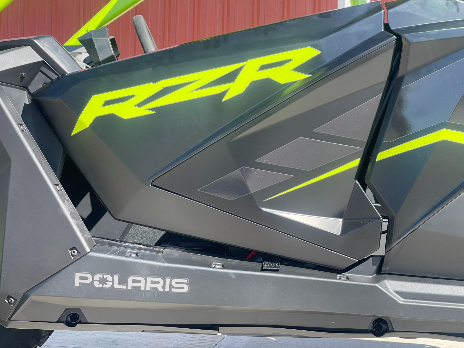 2024 Polaris RZR Pro R 4 Ultimate in Kansas City, Kansas - Photo 4