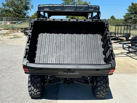 2025 Polaris Ranger Crew 1000 Premium in Kansas City, Kansas - Photo 5