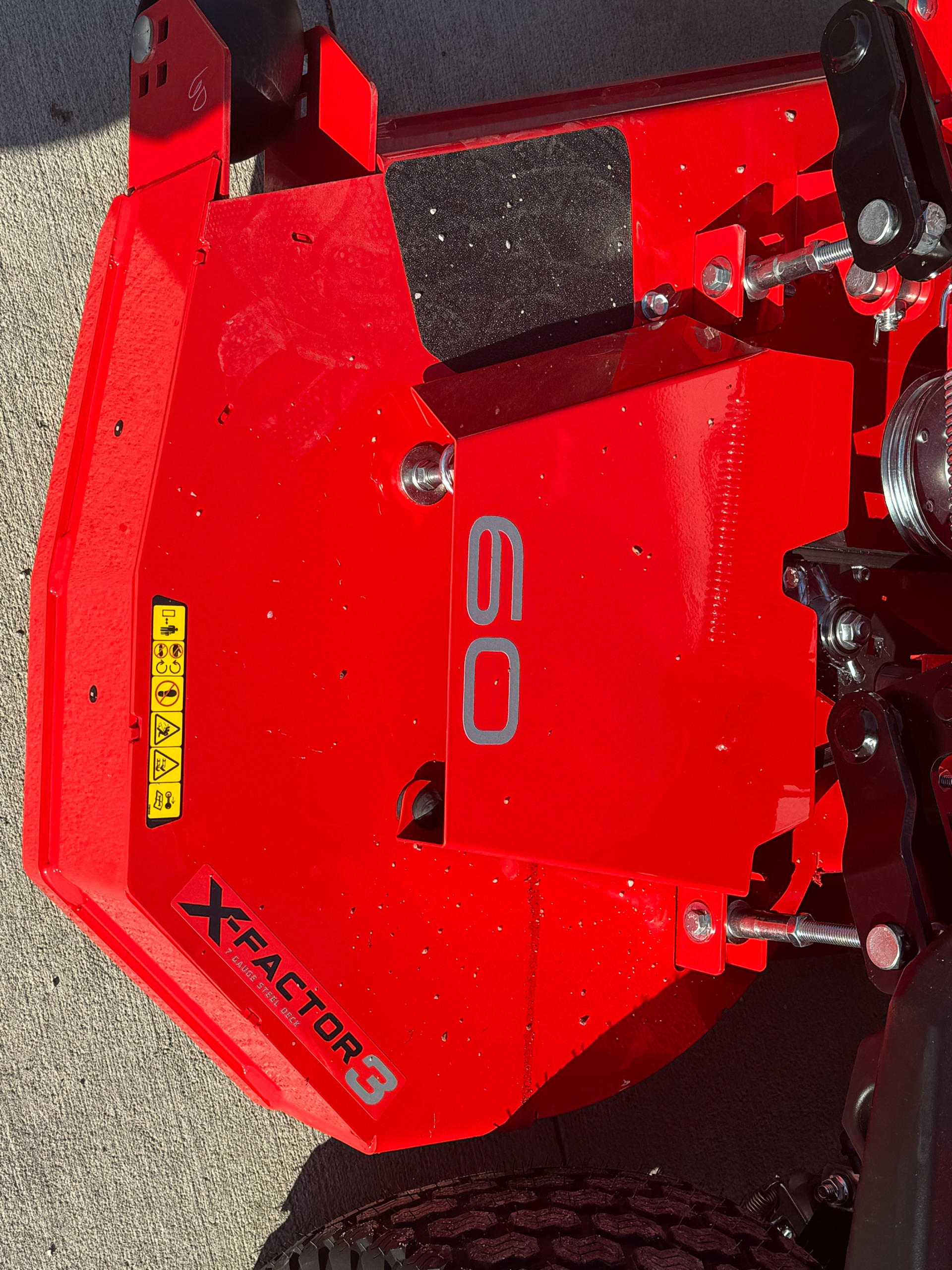 2024 Gravely USA Pro-Turn ZX 60 in. Kawasaki FX730V 23.5 hp in Kansas City, Kansas - Photo 9
