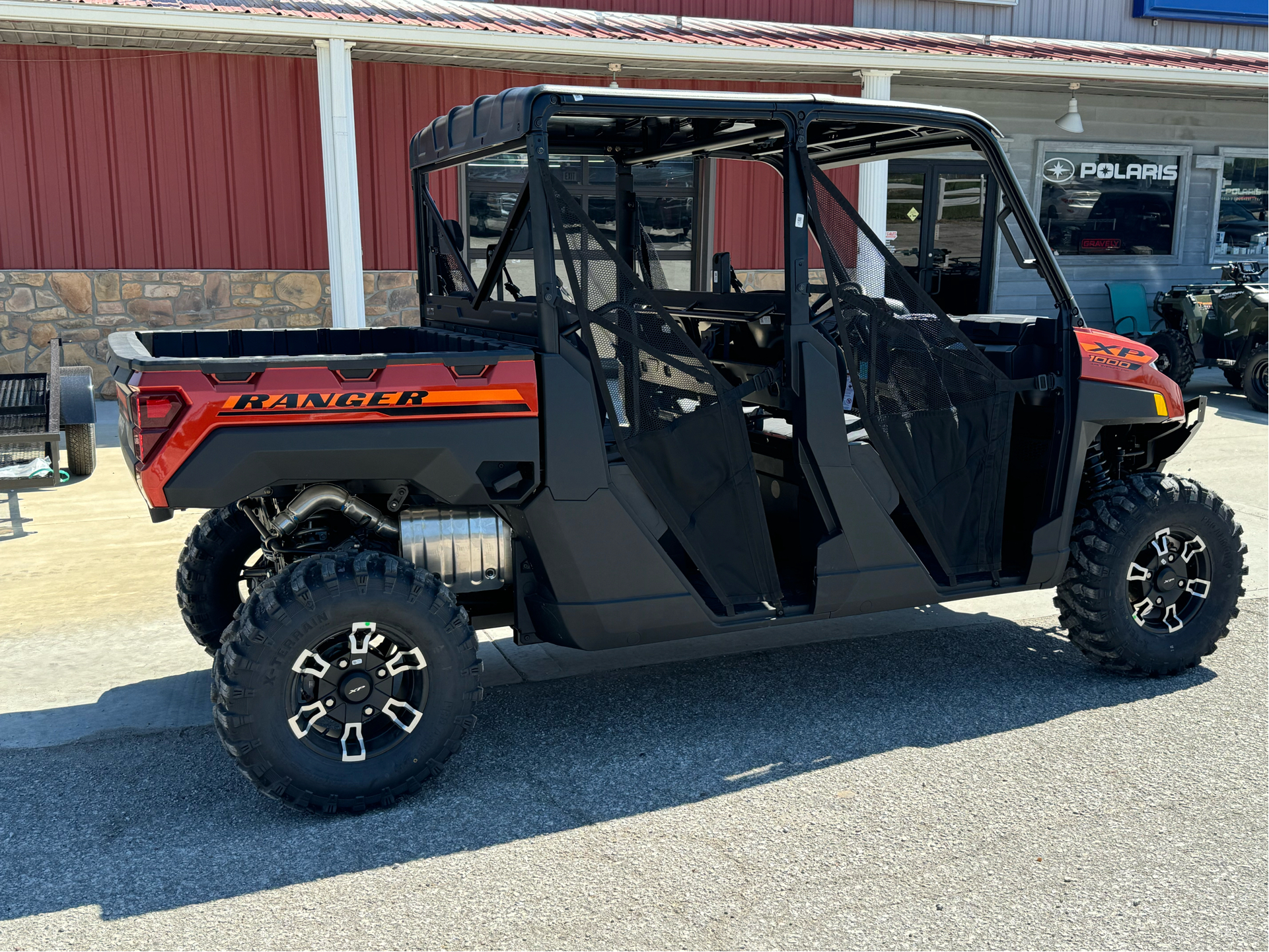 2025 Polaris Ranger Crew XP 1000 Premium in Kansas City, Kansas - Photo 9