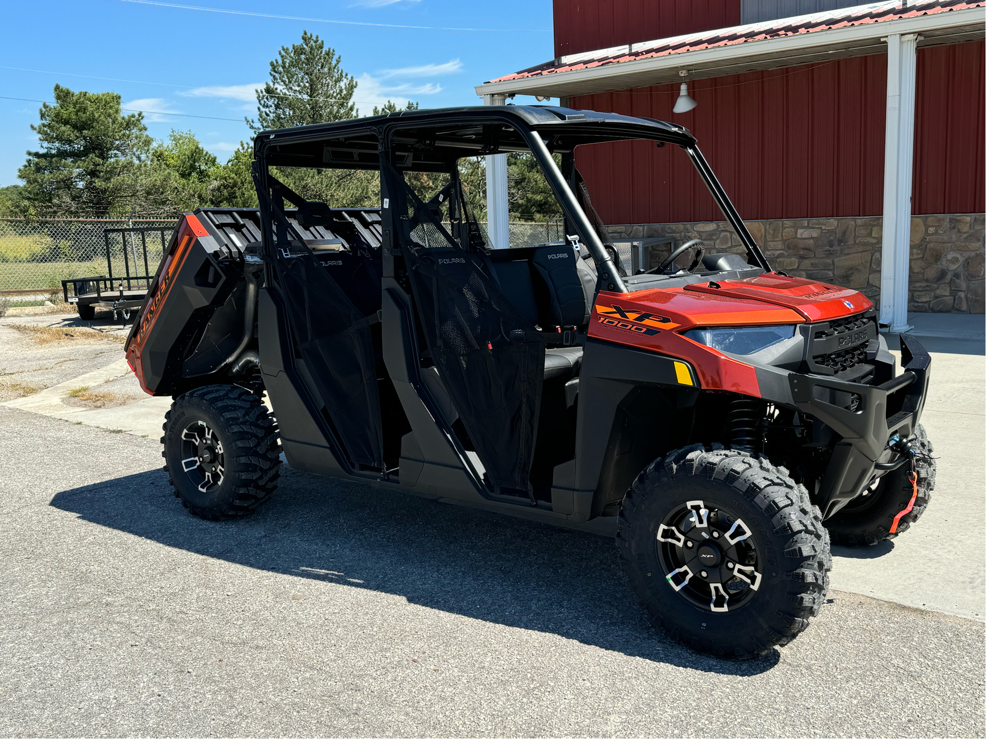 2025 Polaris Ranger Crew XP 1000 Premium in Kansas City, Kansas - Photo 15