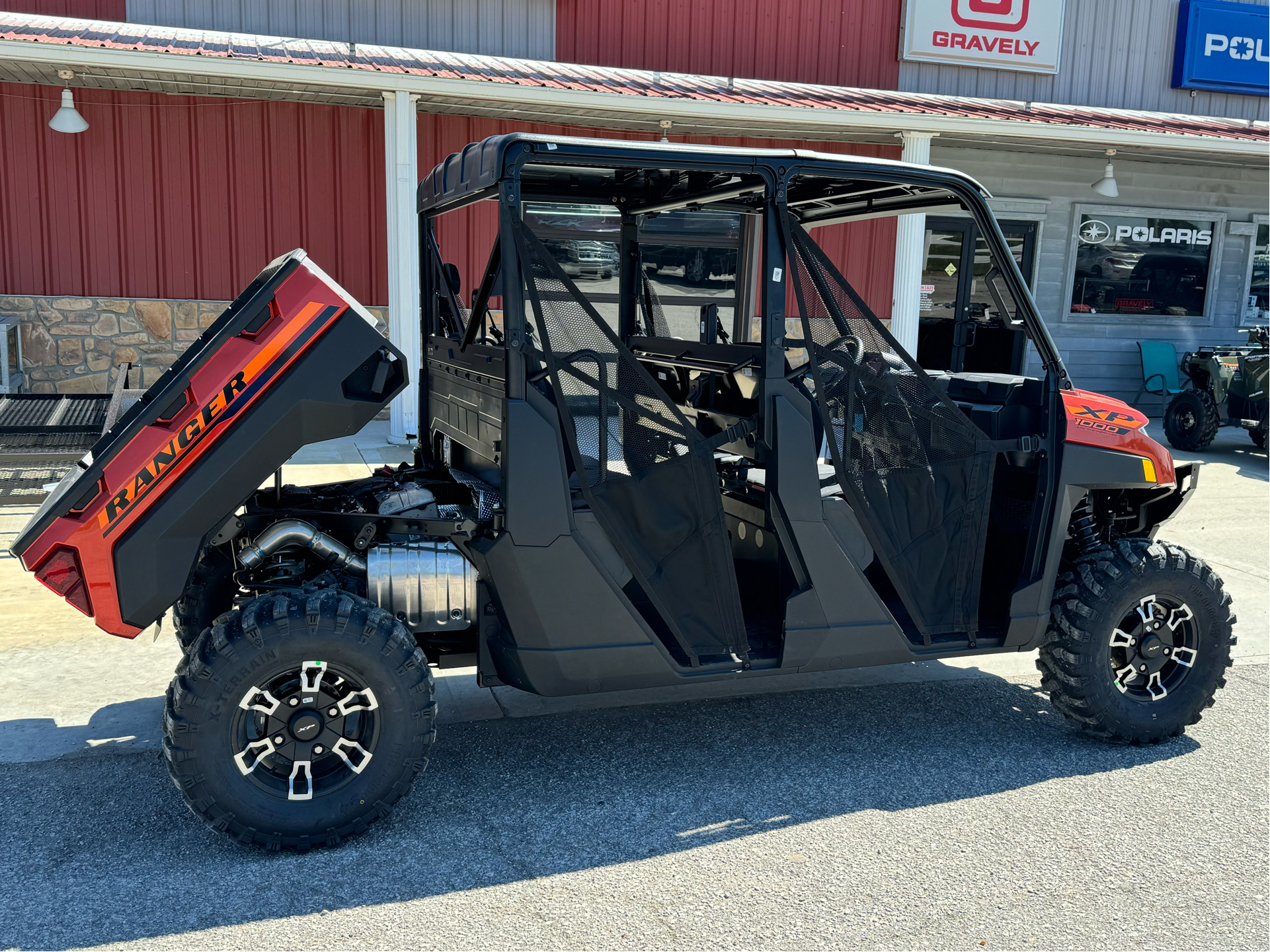 2025 Polaris Ranger Crew XP 1000 Premium in Kansas City, Kansas - Photo 16