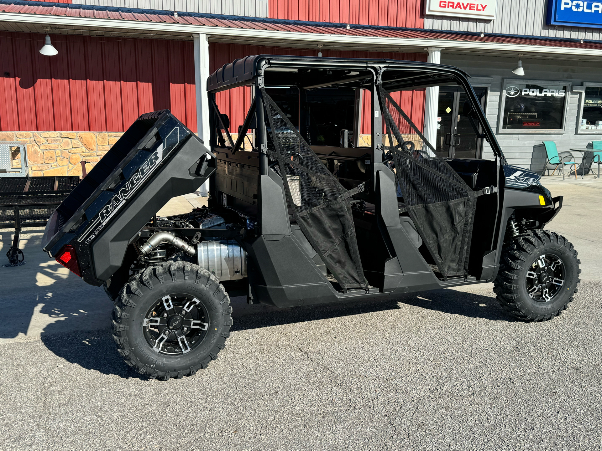 2025 Polaris Ranger Crew XP 1000 Texas Edition in Kansas City, Kansas - Photo 5