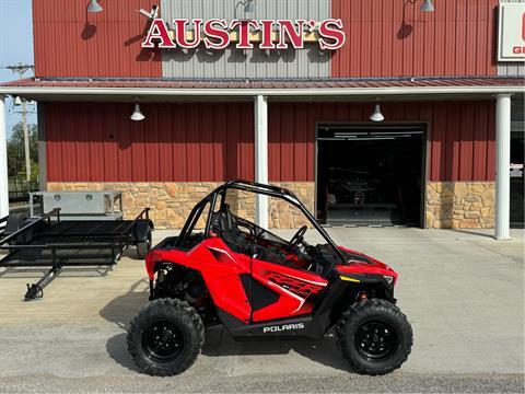 2025 Polaris RZR 200 EFI in Kansas City, Kansas - Photo 13