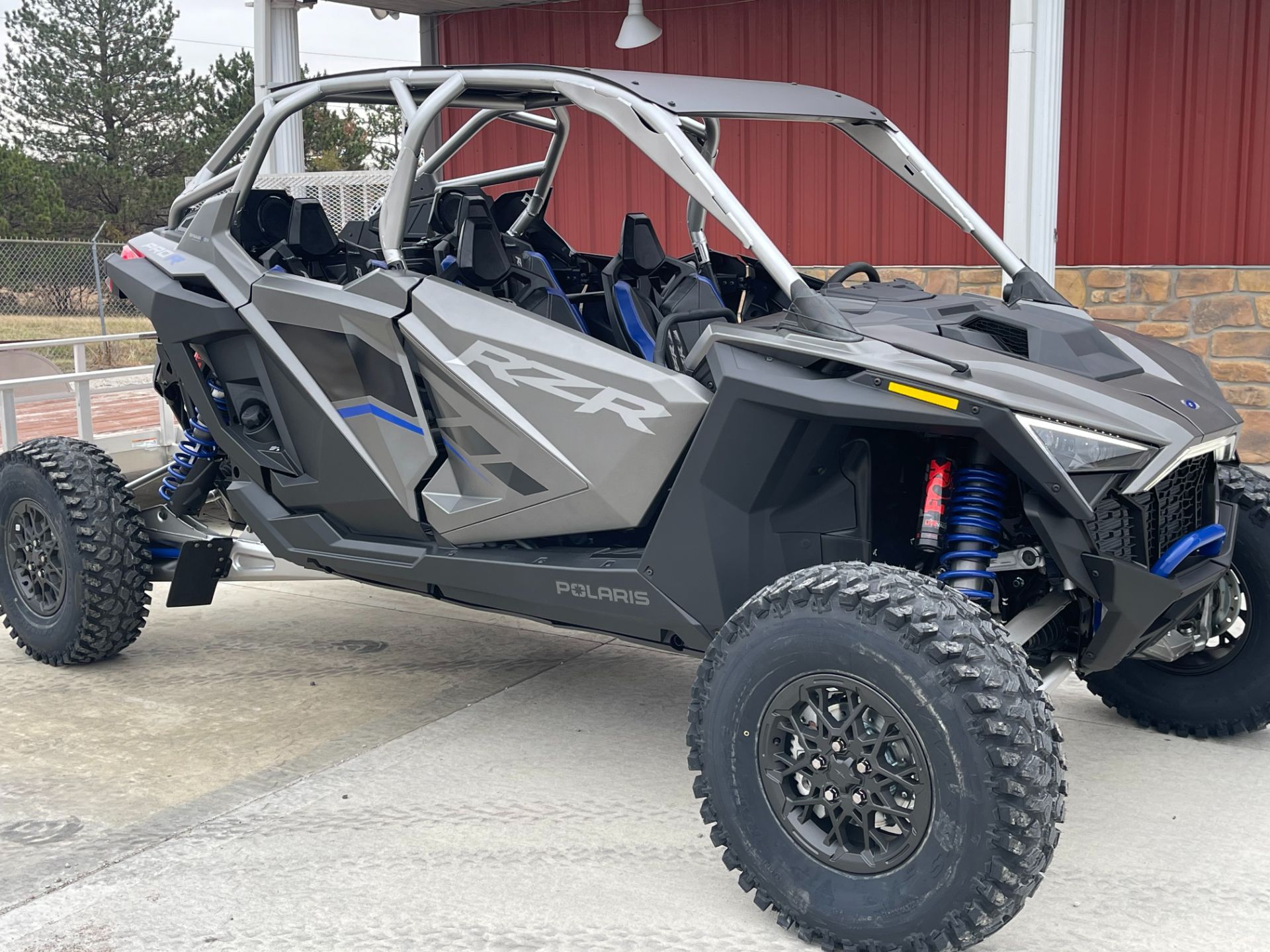 2024 Polaris RZR Pro R 4 Ultimate in Kansas City, Kansas - Photo 8