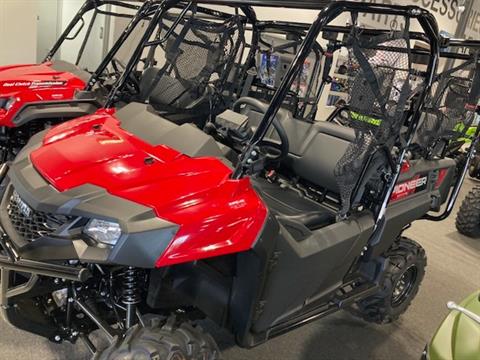 2024 Honda Pioneer 700 Quick Flip in Elkhart, Indiana