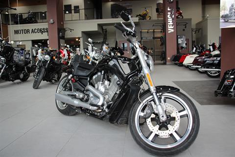 2015 Harley-Davidson V-Rod Muscle® in Flint, Michigan - Photo 3