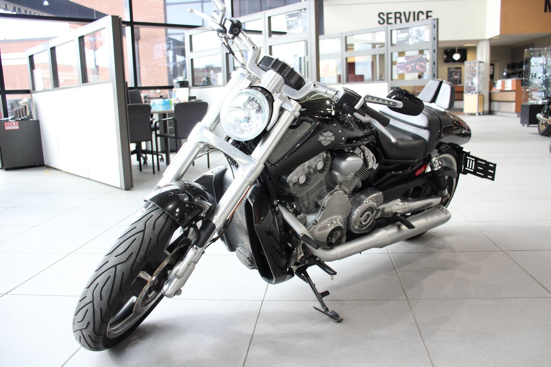 2015 Harley-Davidson V-Rod Muscle® in Flint, Michigan - Photo 5