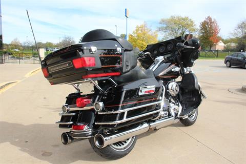 2011 Harley-Davidson Ultra Classic® Electra Glide® in Flint, Michigan - Photo 9