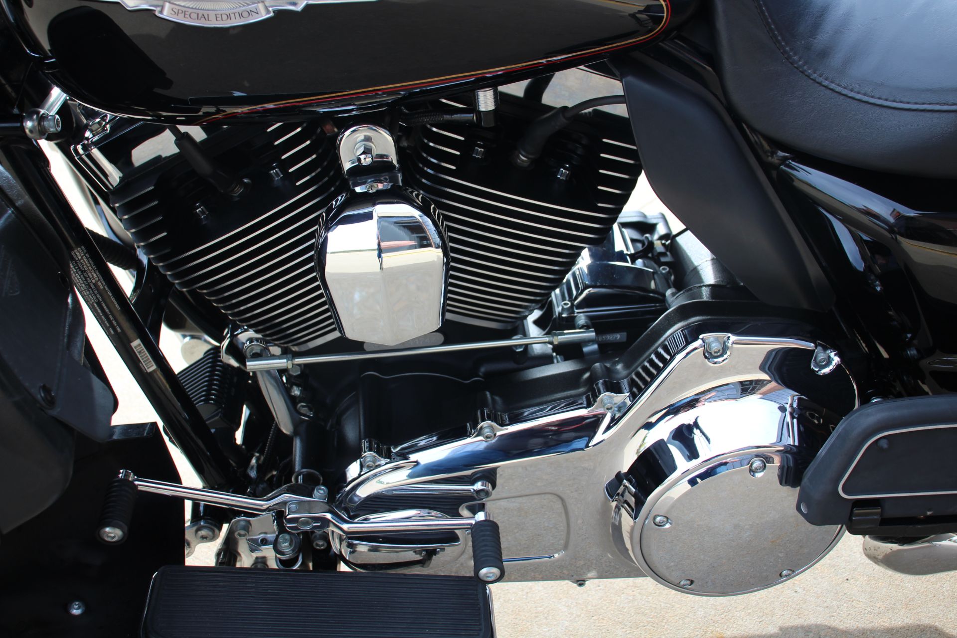 2011 Harley-Davidson Ultra Classic® Electra Glide® in Flint, Michigan - Photo 17