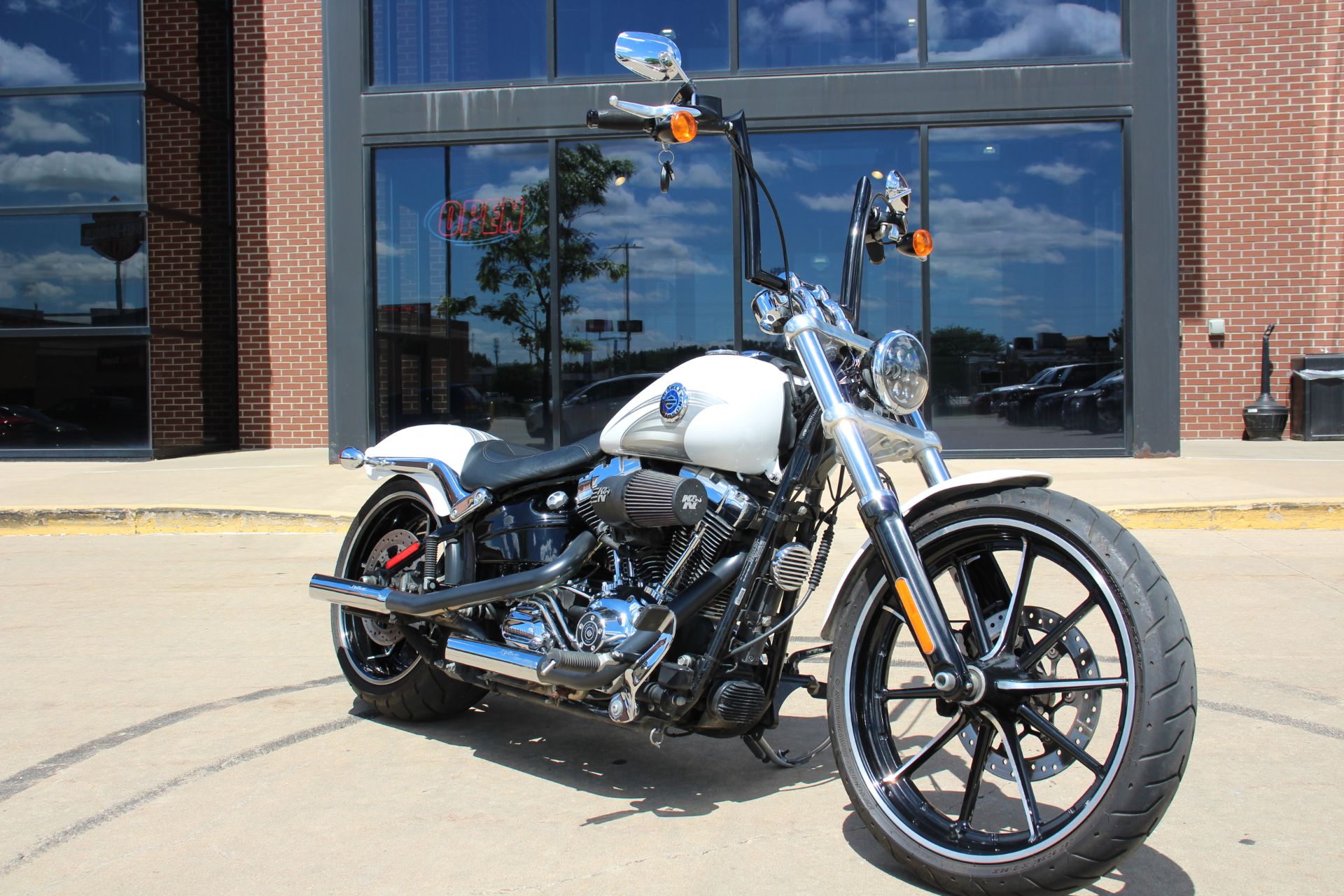 2016 Harley-Davidson Breakout® in Flint, Michigan - Photo 3