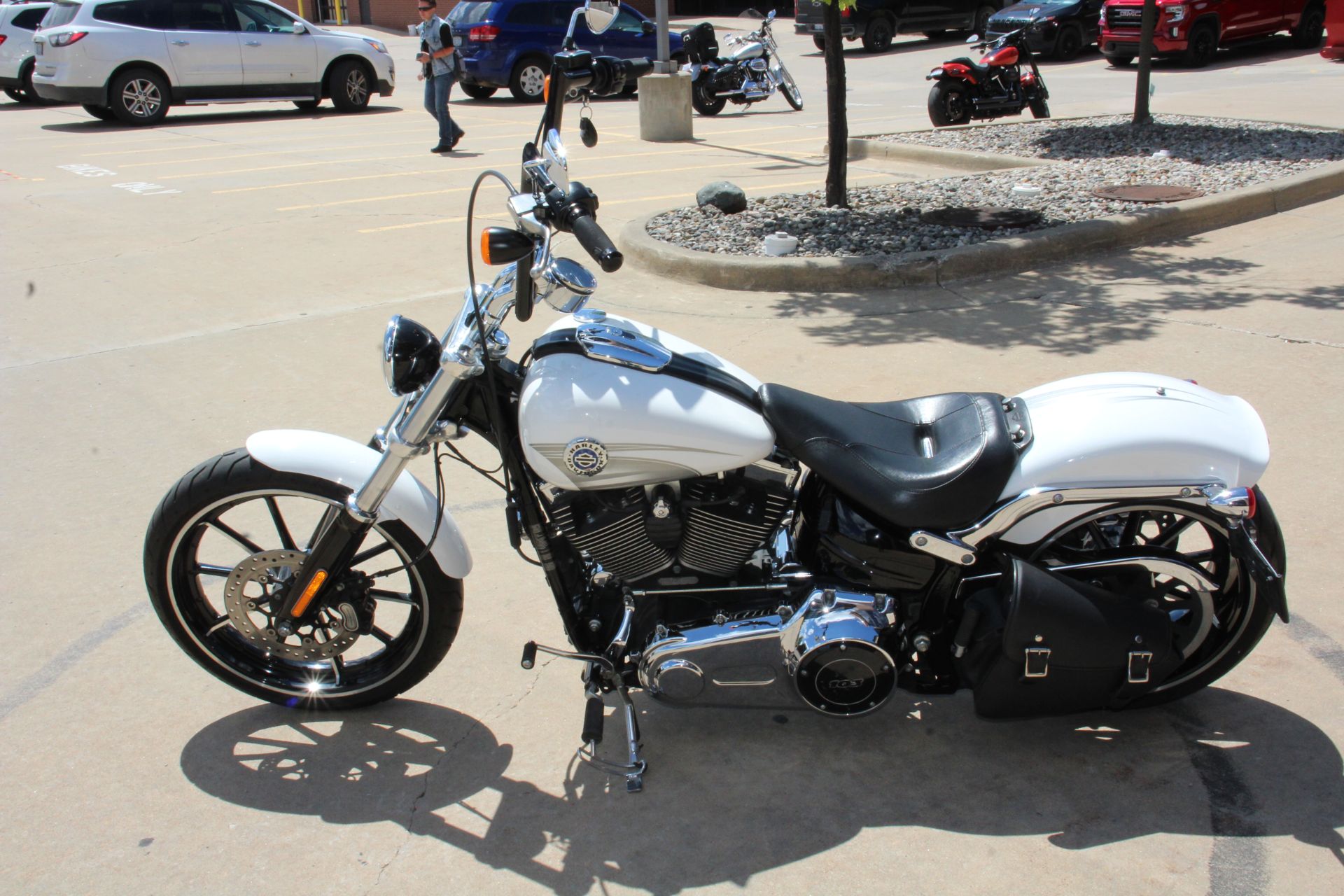 2016 Harley-Davidson Breakout® in Flint, Michigan - Photo 6