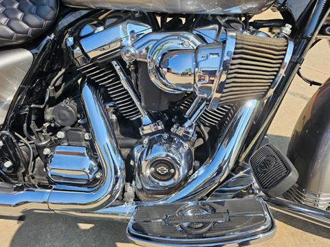 2017 Harley-Davidson Road King® in Flint, Michigan - Photo 12