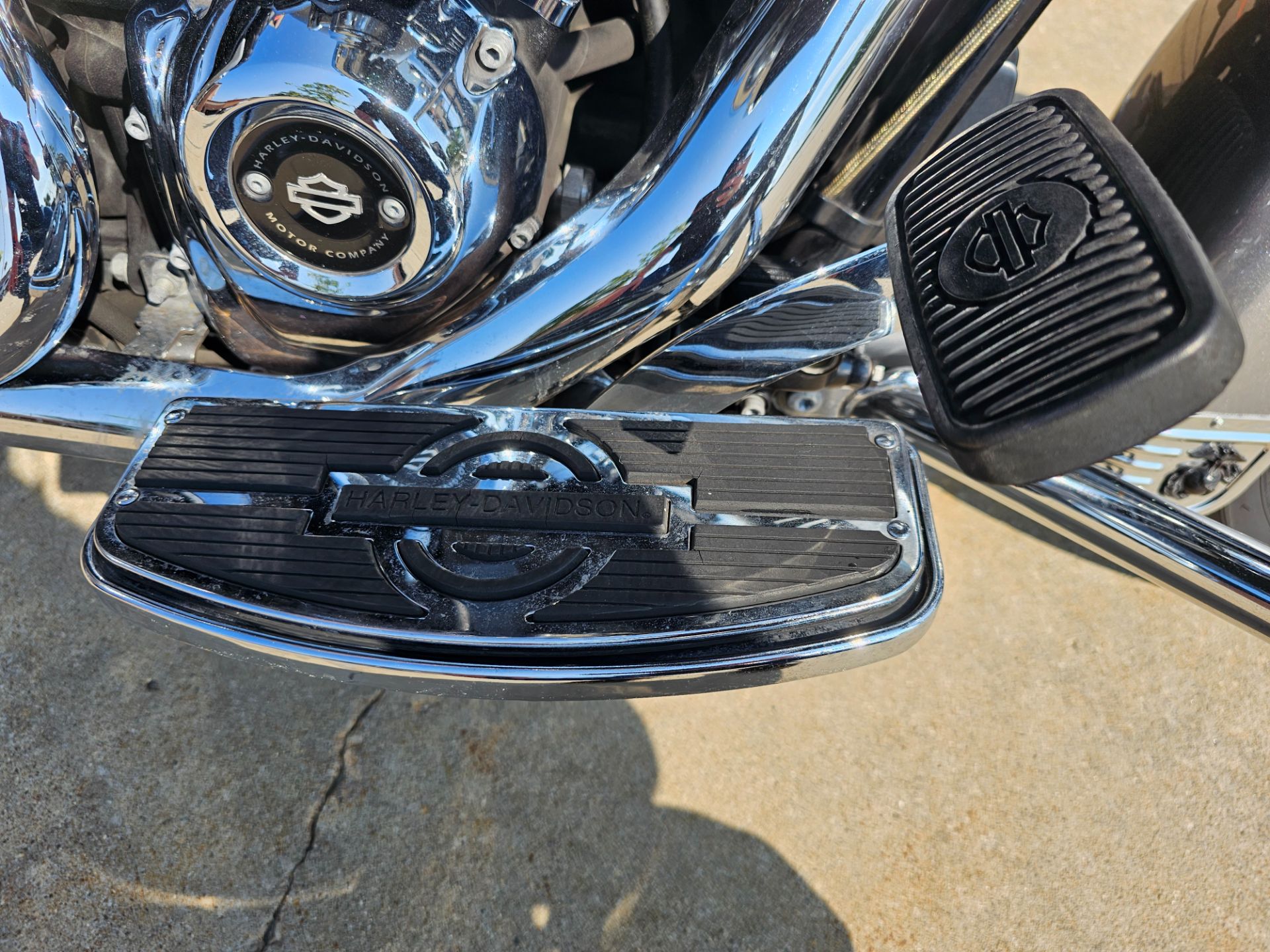 2017 Harley-Davidson Road King® in Flint, Michigan - Photo 13