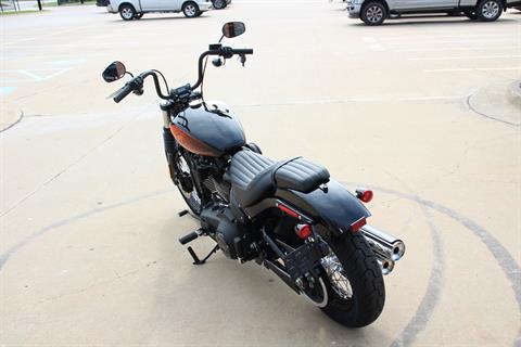 2023 Harley-Davidson Street Bob® 114 in Flint, Michigan - Photo 8