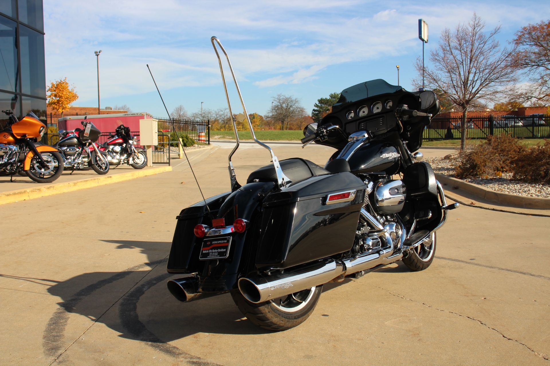 2020 Harley-Davidson Street Glide® in Flint, Michigan - Photo 8