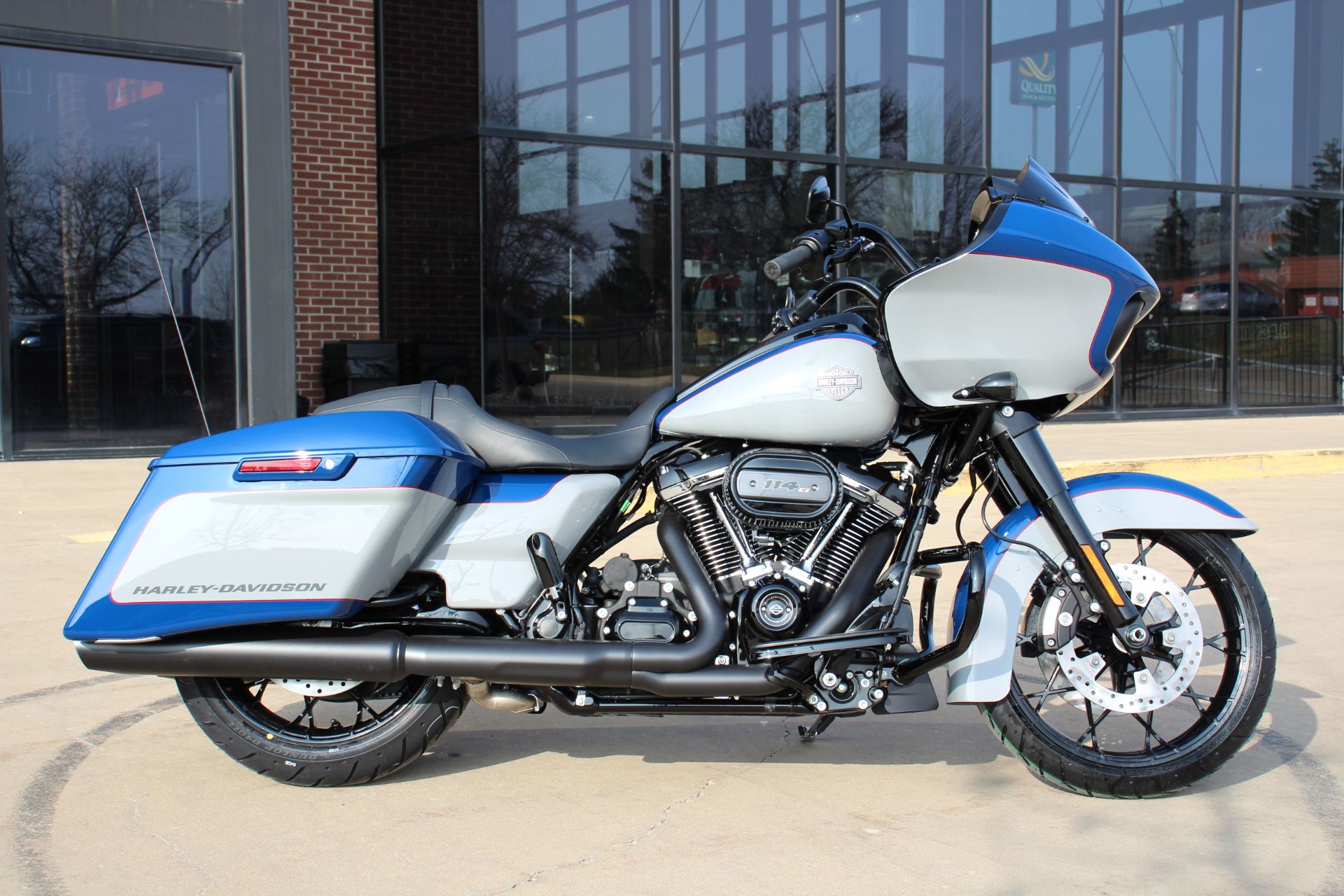2023 Harley-Davidson Road Glide® Special in Flint, Michigan - Photo 1