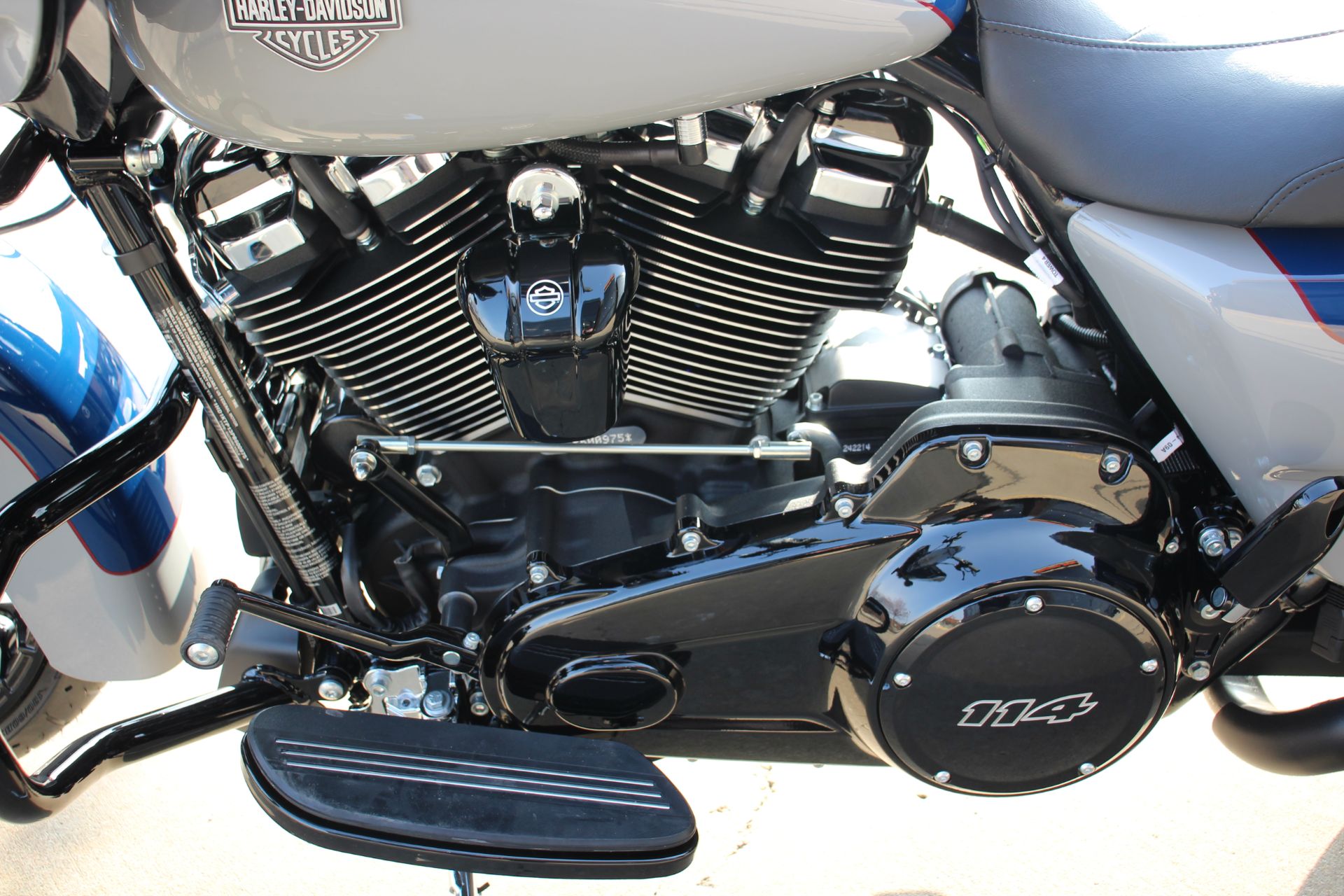 2023 Harley-Davidson Road Glide® Special in Flint, Michigan - Photo 13