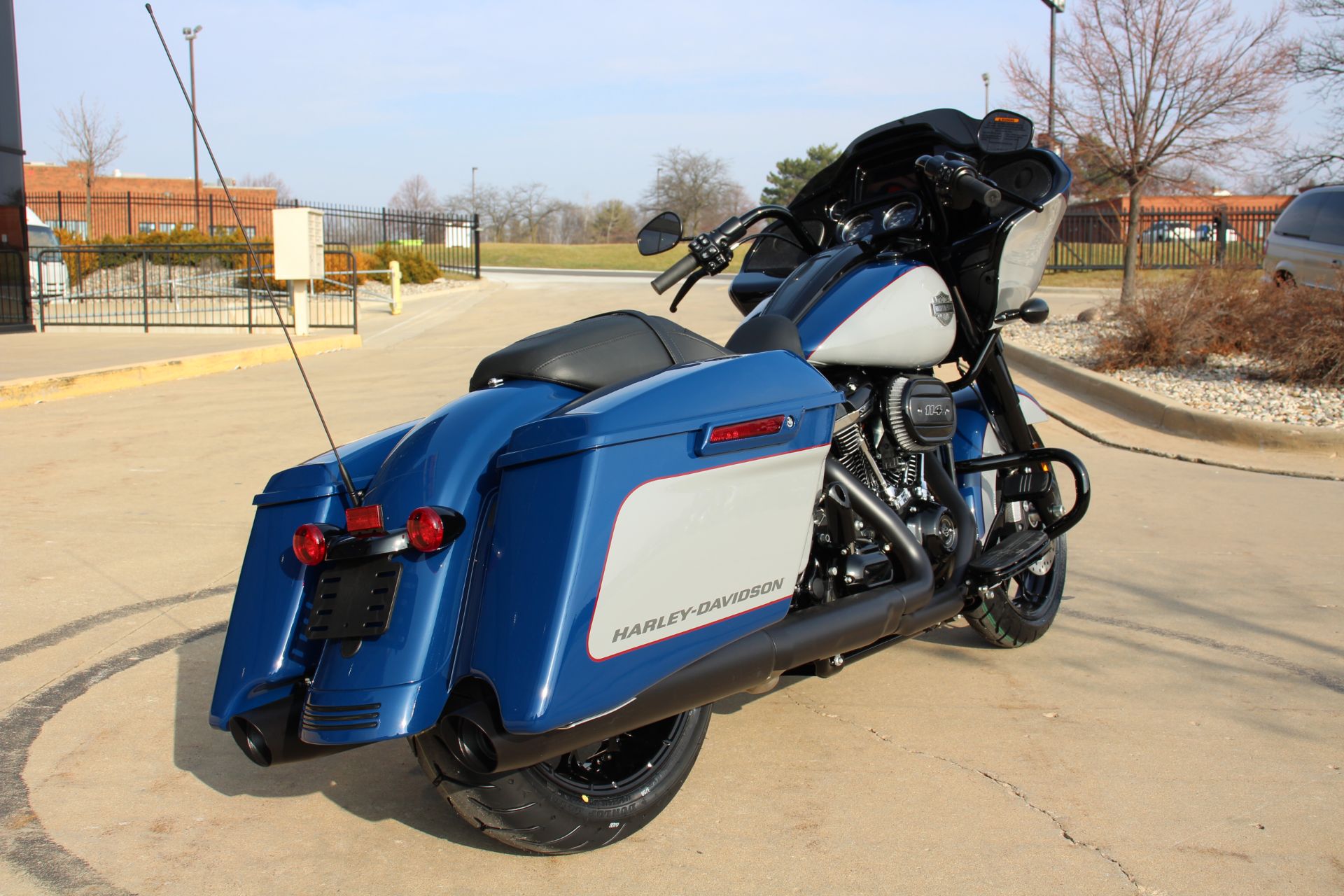 2023 Harley-Davidson Road Glide® Special in Flint, Michigan - Photo 8