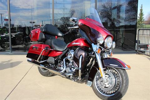 2013 Harley-Davidson Electra Glide® Ultra Limited in Flint, Michigan - Photo 2