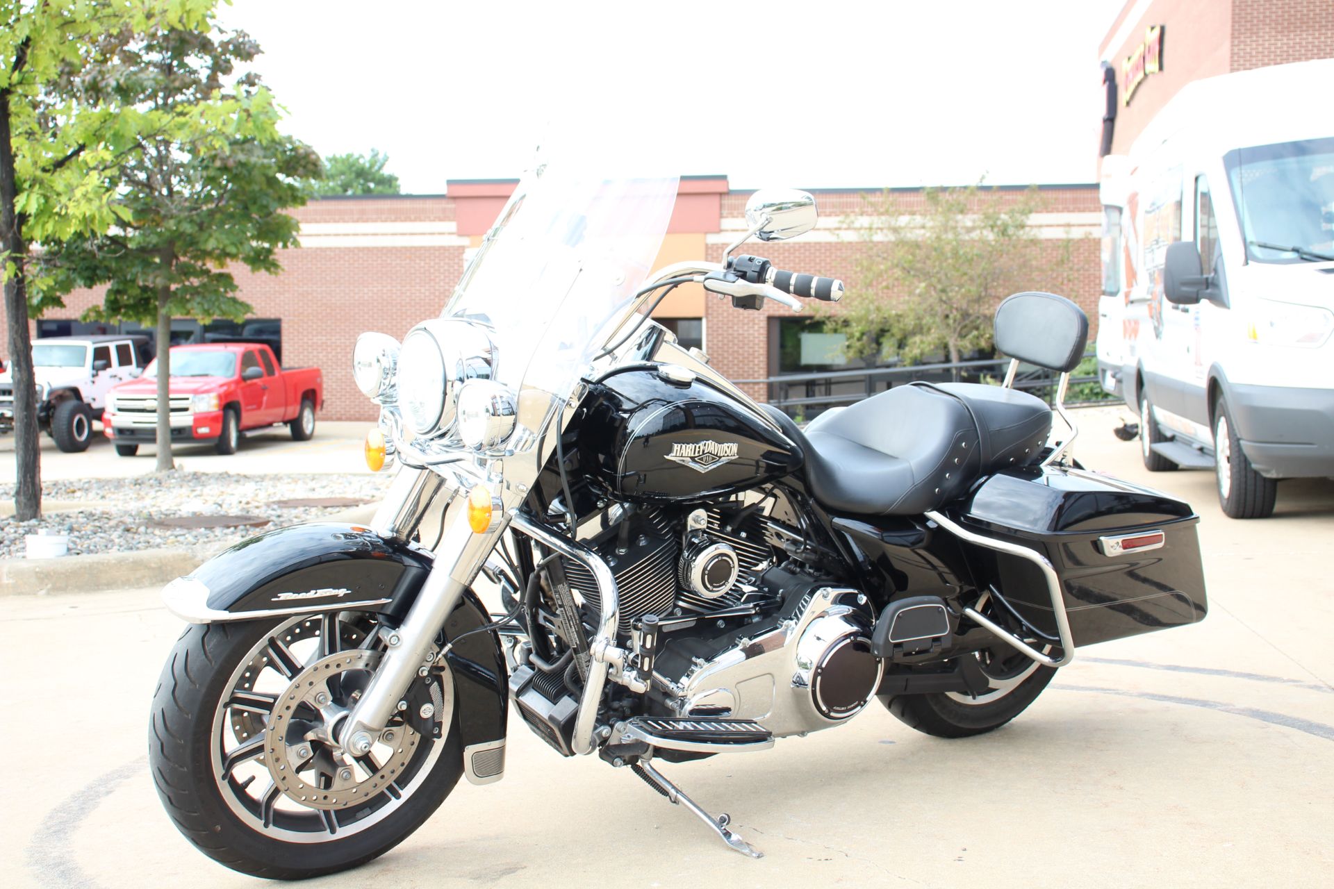 2015 Harley-Davidson Road King® in Flint, Michigan - Photo 4