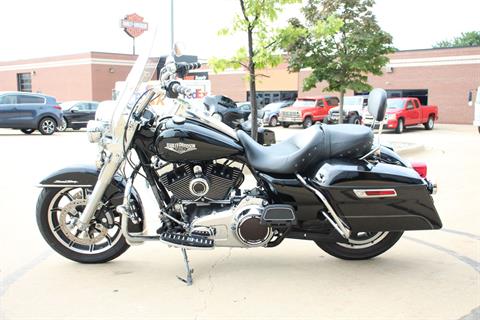 2015 Harley-Davidson Road King® in Flint, Michigan - Photo 5