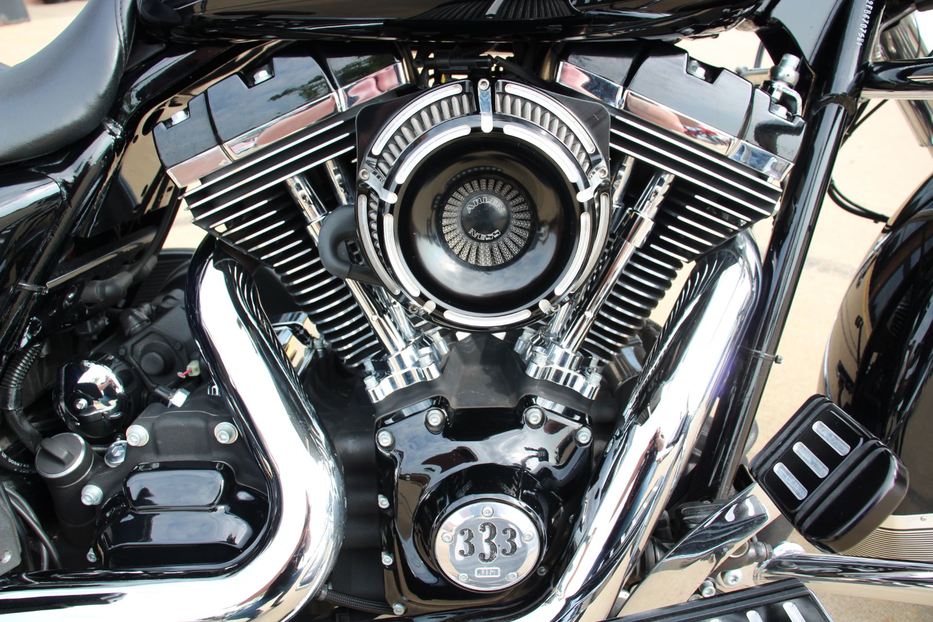 2015 Harley-Davidson Road King® in Flint, Michigan - Photo 12