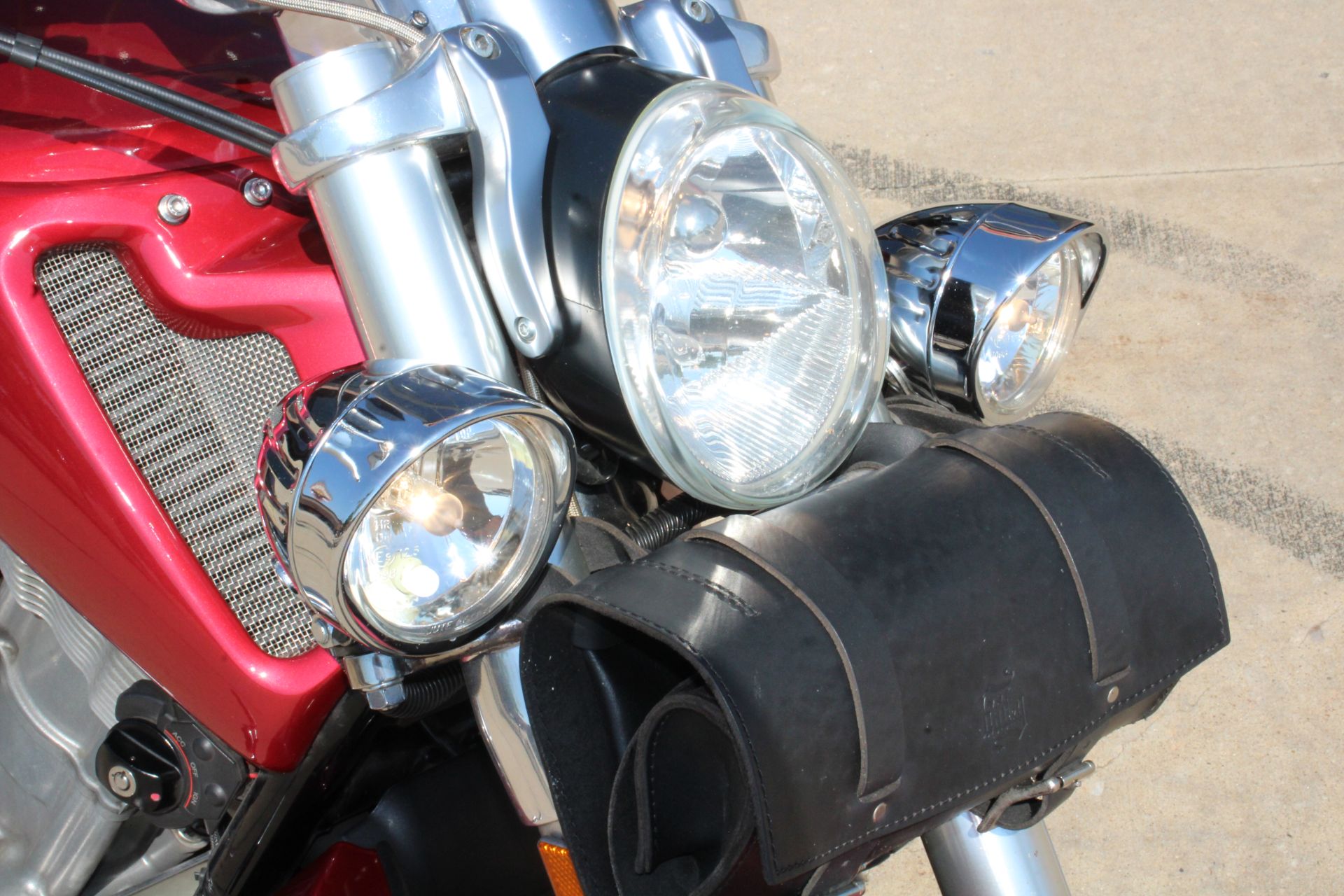 2011 Harley-Davidson V-Rod Muscle® in Flint, Michigan - Photo 15