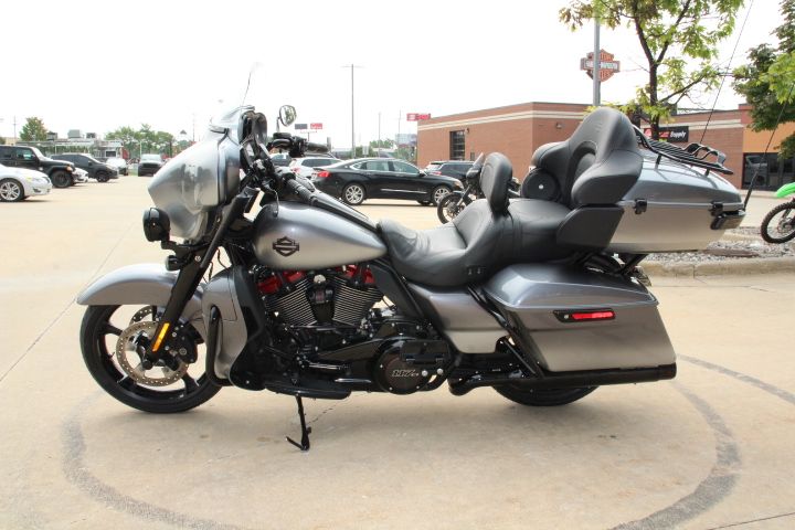 2019 Harley-Davidson CVO™ Limited in Flint, Michigan - Photo 5