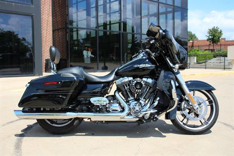 2015 Harley-Davidson Street Glide® Special in Flint, Michigan - Photo 1