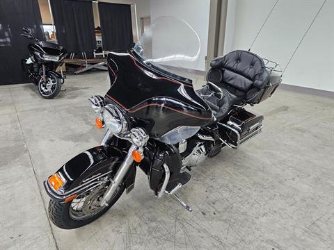 2000 Harley-Davidson FLHTCUI Ultra Classic® Electra Glide® in Flint, Michigan - Photo 4
