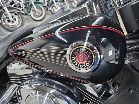 2000 Harley-Davidson FLHTCUI Ultra Classic® Electra Glide® in Flint, Michigan - Photo 10