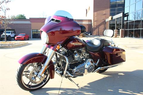 2014 Harley-Davidson Street Glide® Special in Flint, Michigan - Photo 5