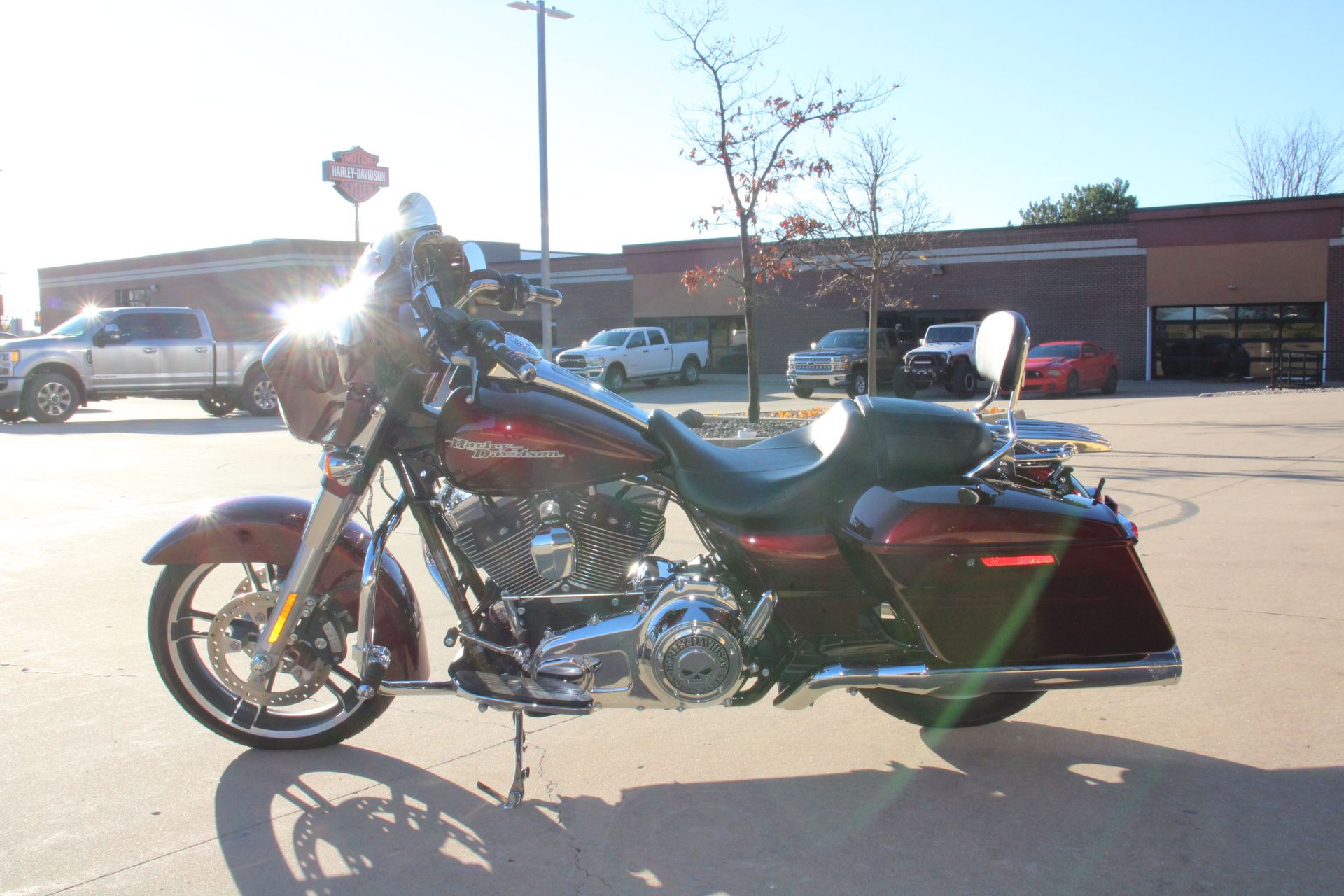 2014 Harley-Davidson Street Glide® Special in Flint, Michigan - Photo 6