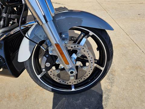 2024 Harley-Davidson Road Glide® in Flint, Michigan - Photo 12