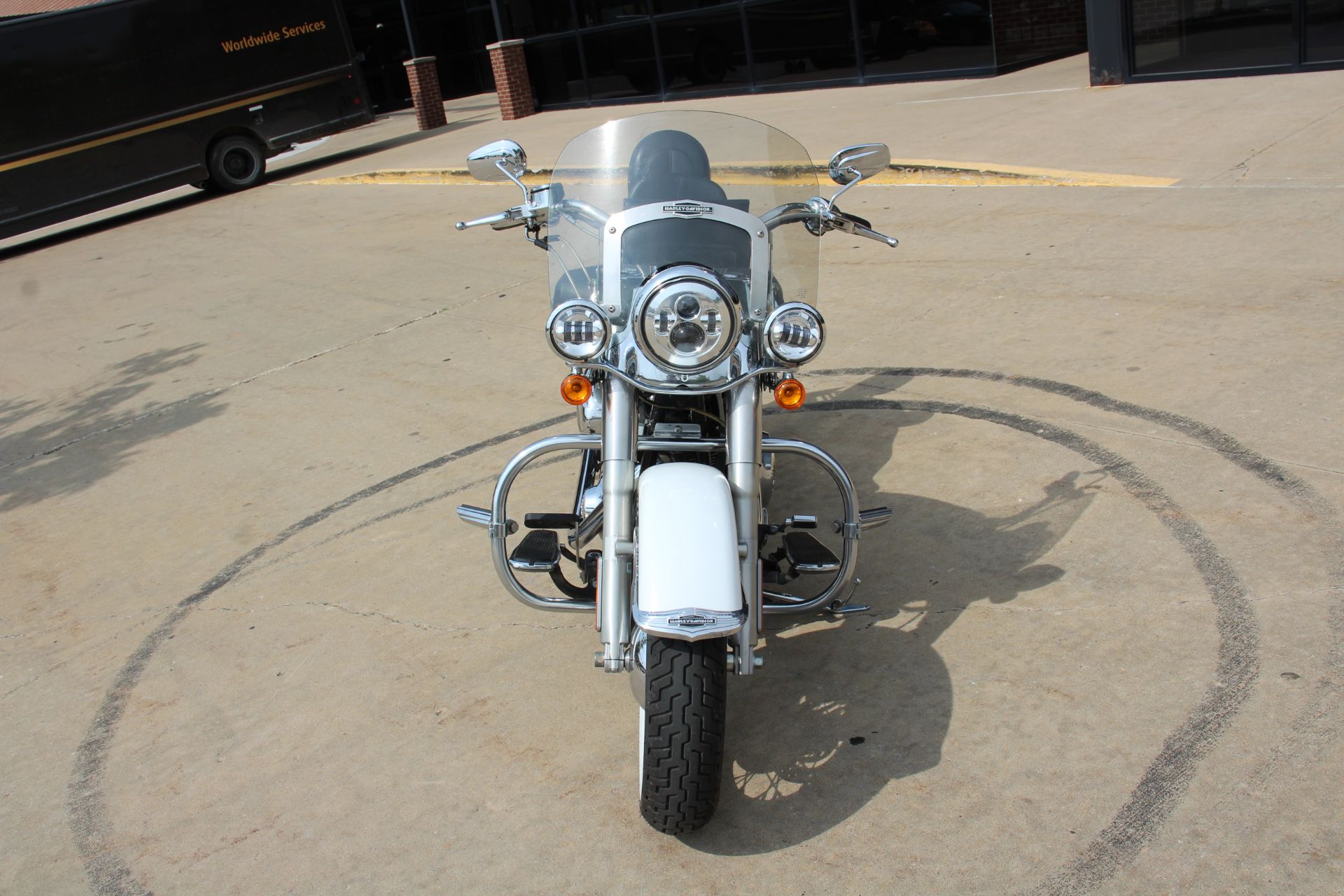 2009 Harley-Davidson Softail® Deluxe in Flint, Michigan - Photo 4