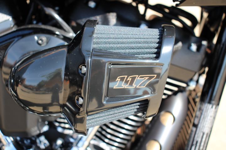 2023 Harley-Davidson Low Rider® ST in Flint, Michigan - Photo 10