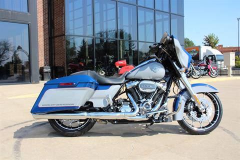 2023 Harley-Davidson Street Glide® Special in Flint, Michigan - Photo 1