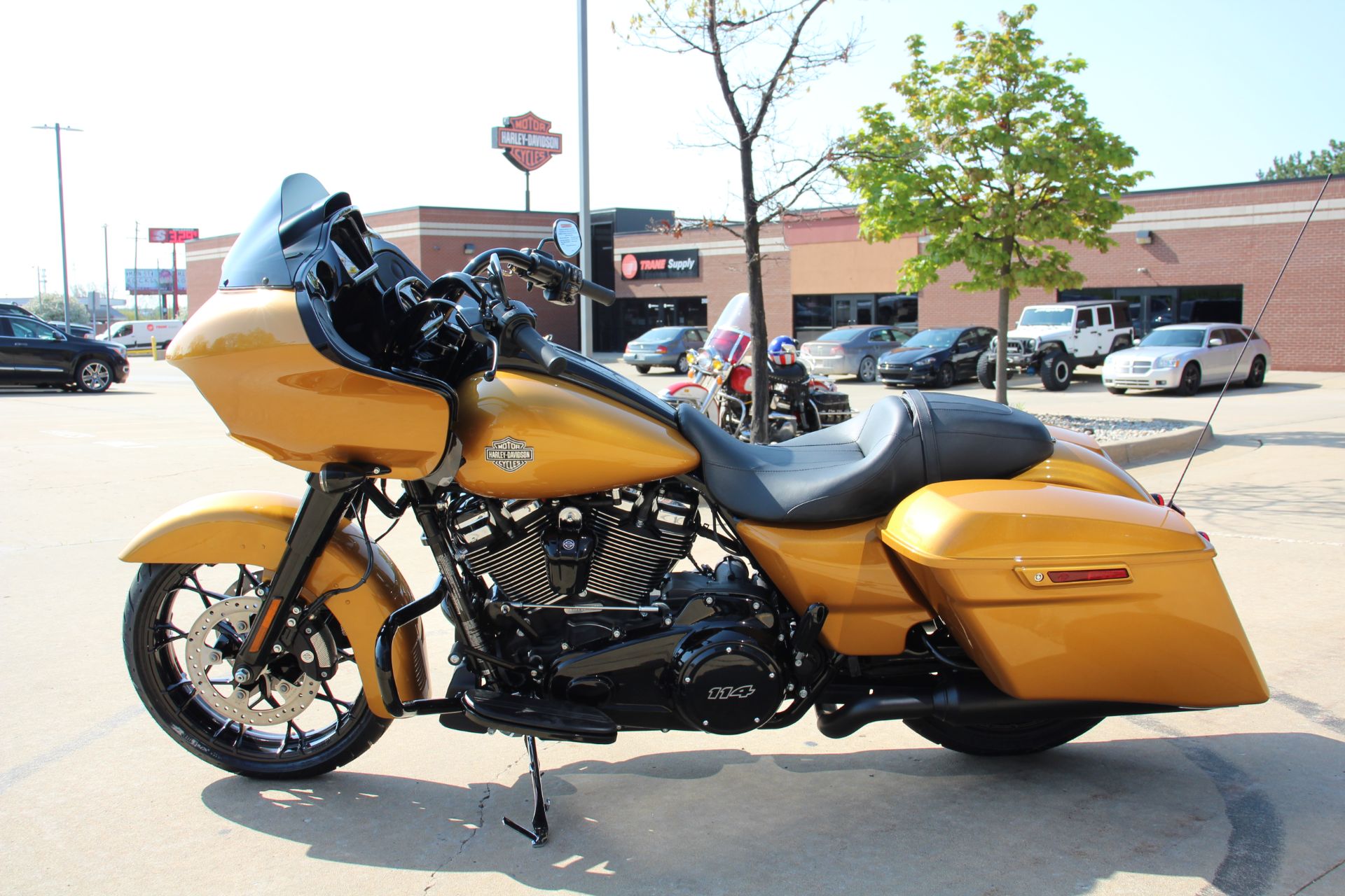 2023 Harley-Davidson Road Glide® Special in Flint, Michigan - Photo 5